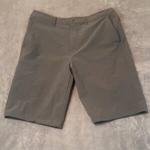 BKE Hybrid Athletic Fit Shorts Mens 36 Gray TS001902M Stretch Performance Casual